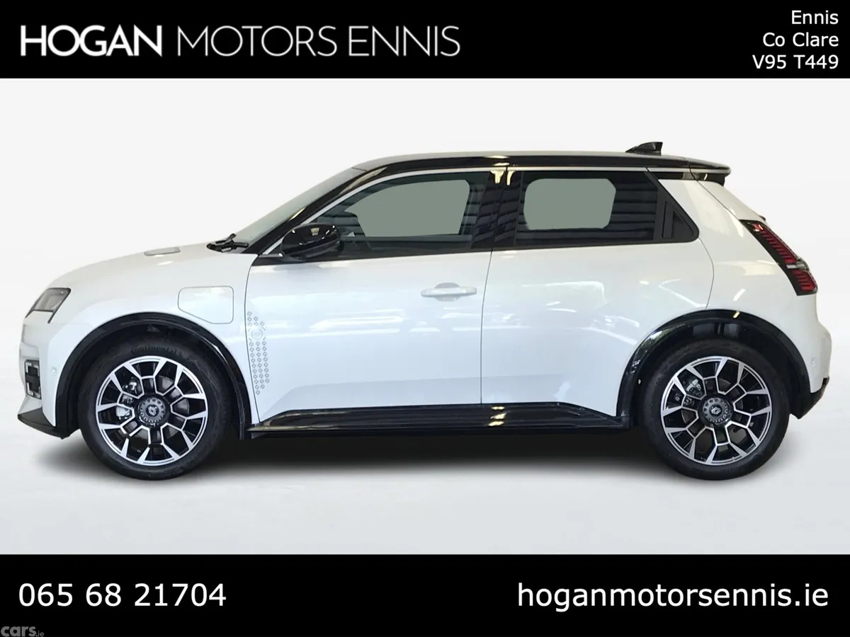 Renault 5 Hatchback, Electric, 2026, White