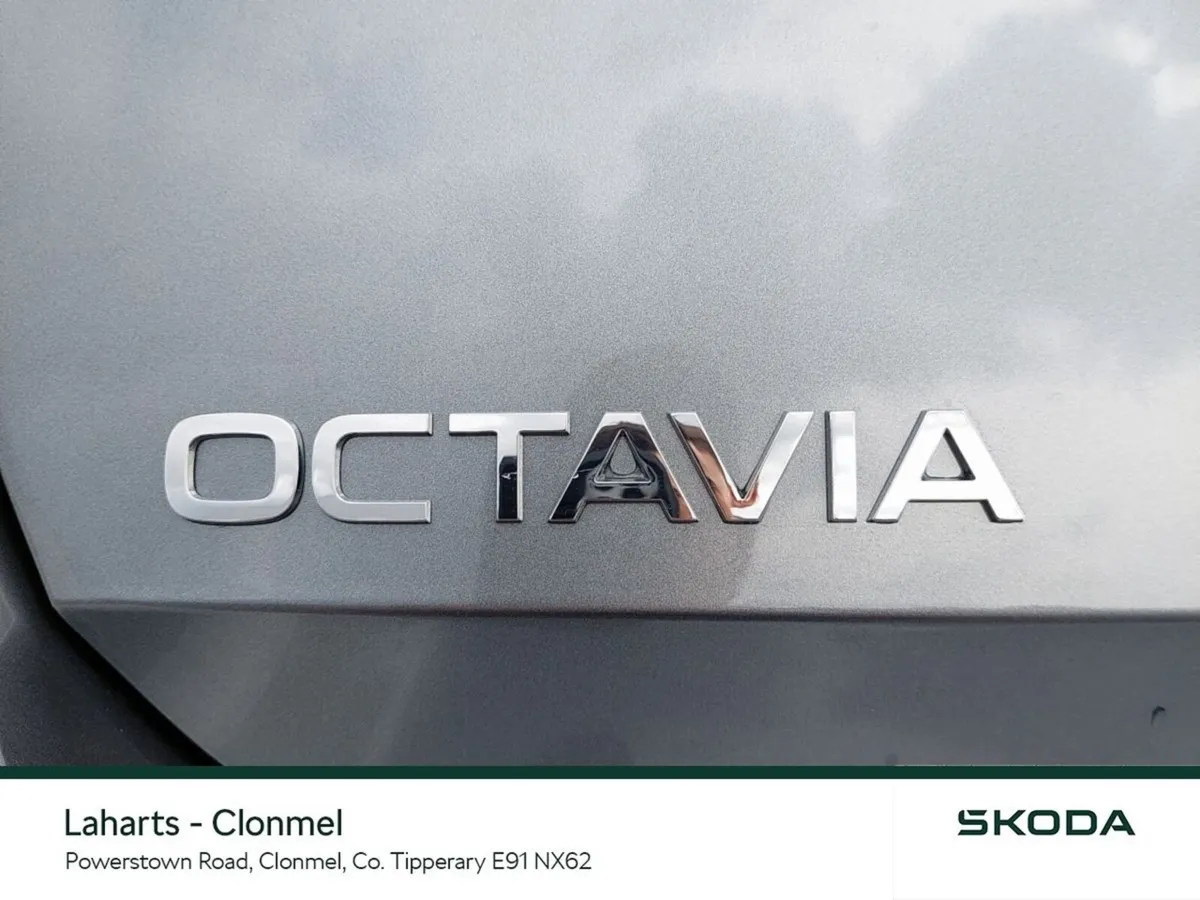 Skoda Octavia Saloon, Diesel, 2026, Grey