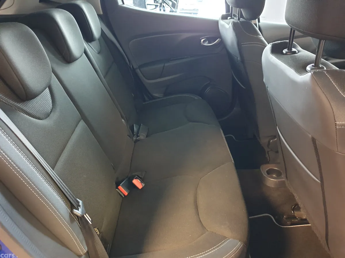 Renault Clio Hatchback, Petrol, 2019, Blue