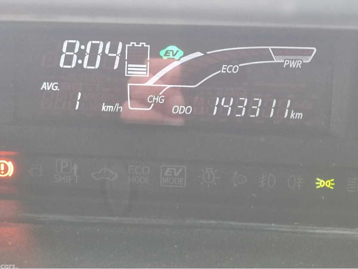 Toyota Aqua Hatchback, Petrol Hybrid, 2015, White