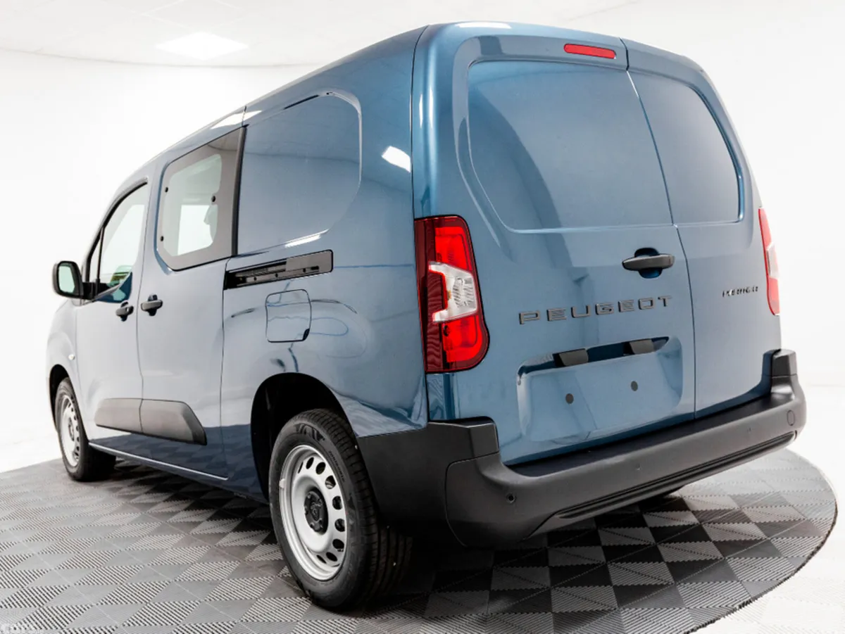 Peugeot Partner Van, Diesel, 2026, Blue