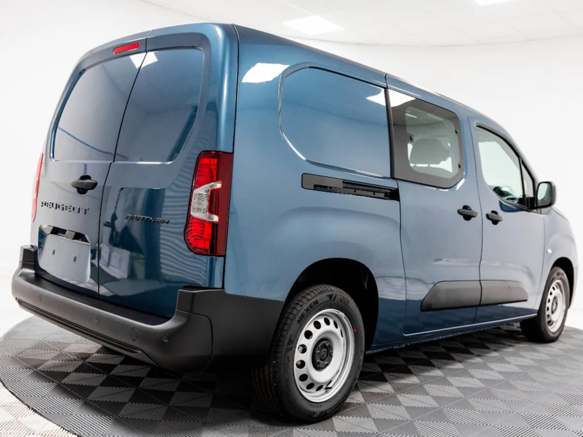 Peugeot Partner Van, Diesel, 2026, Blue