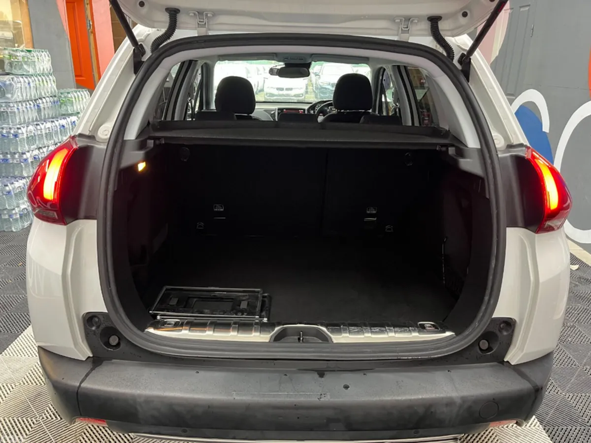 Peugeot 2008 SUV, Petrol, 2017, White