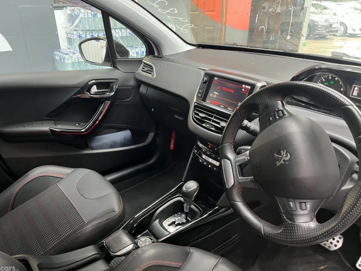 Peugeot 2008 SUV, Petrol, 2017, White