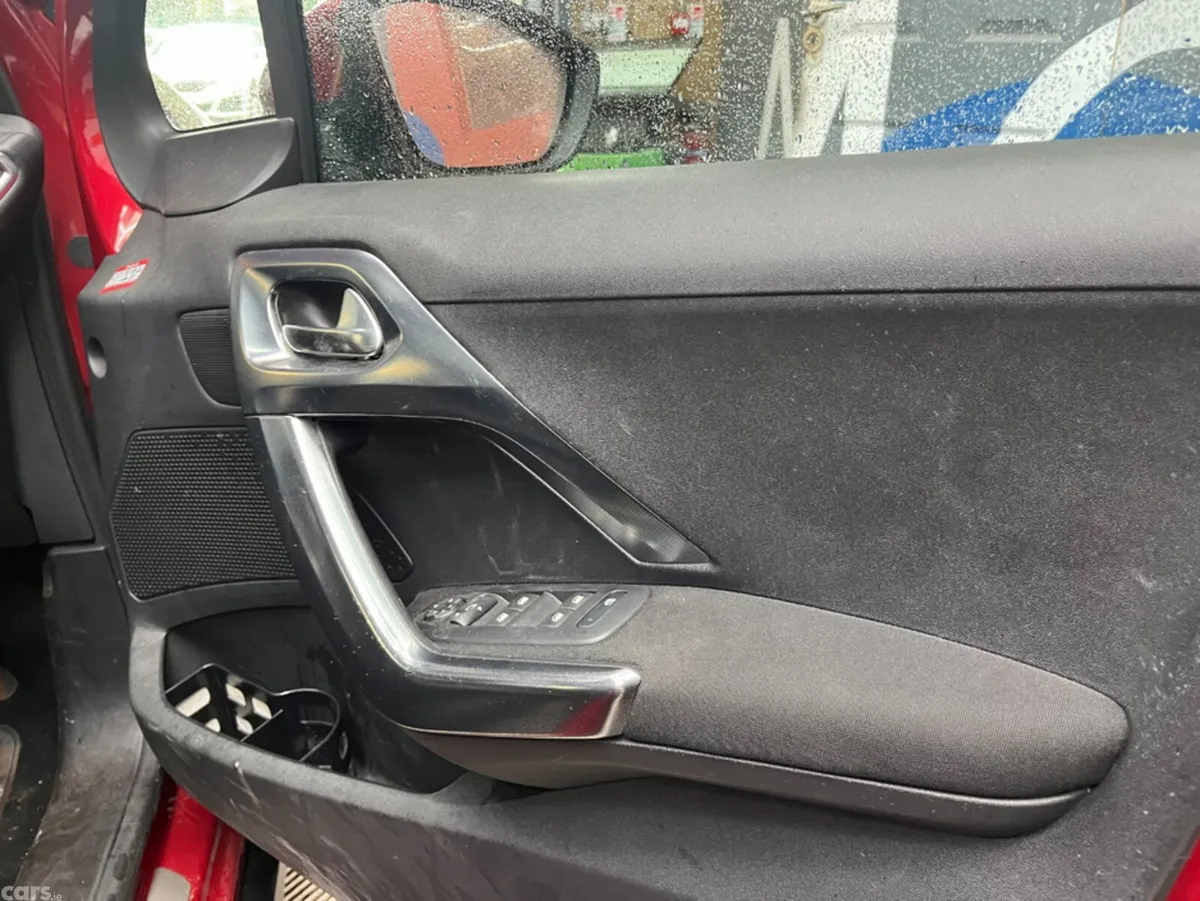 Peugeot 2008 SUV, Petrol, 2017, Red