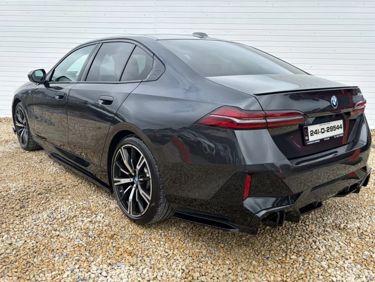 BMW 5-Series Saloon, Petrol Plug-in Hybrid, 2024, Grey