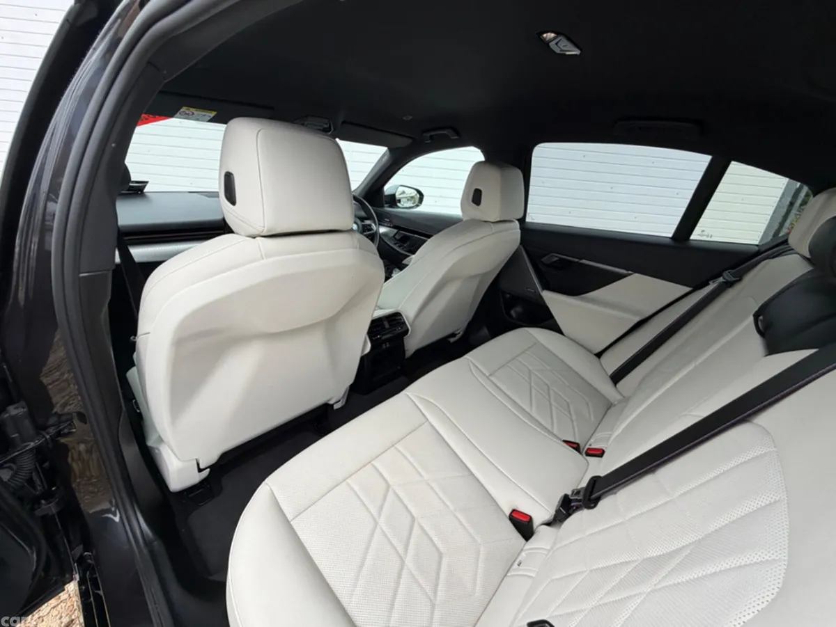 BMW 5-Series Saloon, Petrol Plug-in Hybrid, 2024, Grey