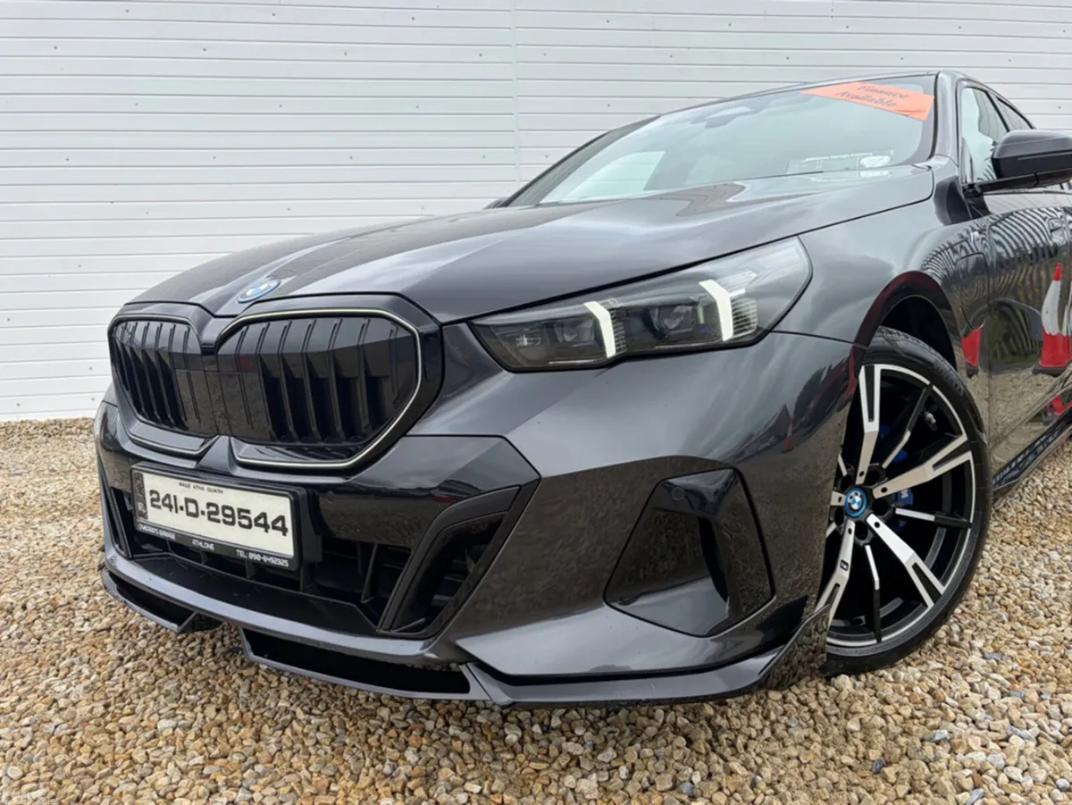 BMW 5-Series Saloon, Petrol Plug-in Hybrid, 2024, Grey