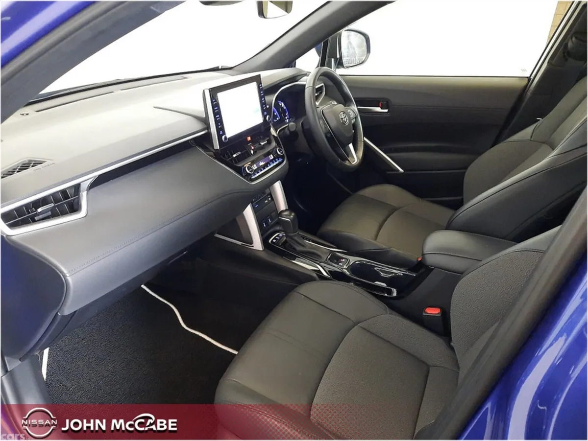 Toyota Corolla Cross SUV, Petrol Hybrid, 2023, Blue
