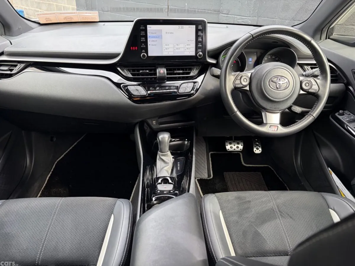 Toyota C-HR Hatchback, Petrol Hybrid, 2020, White