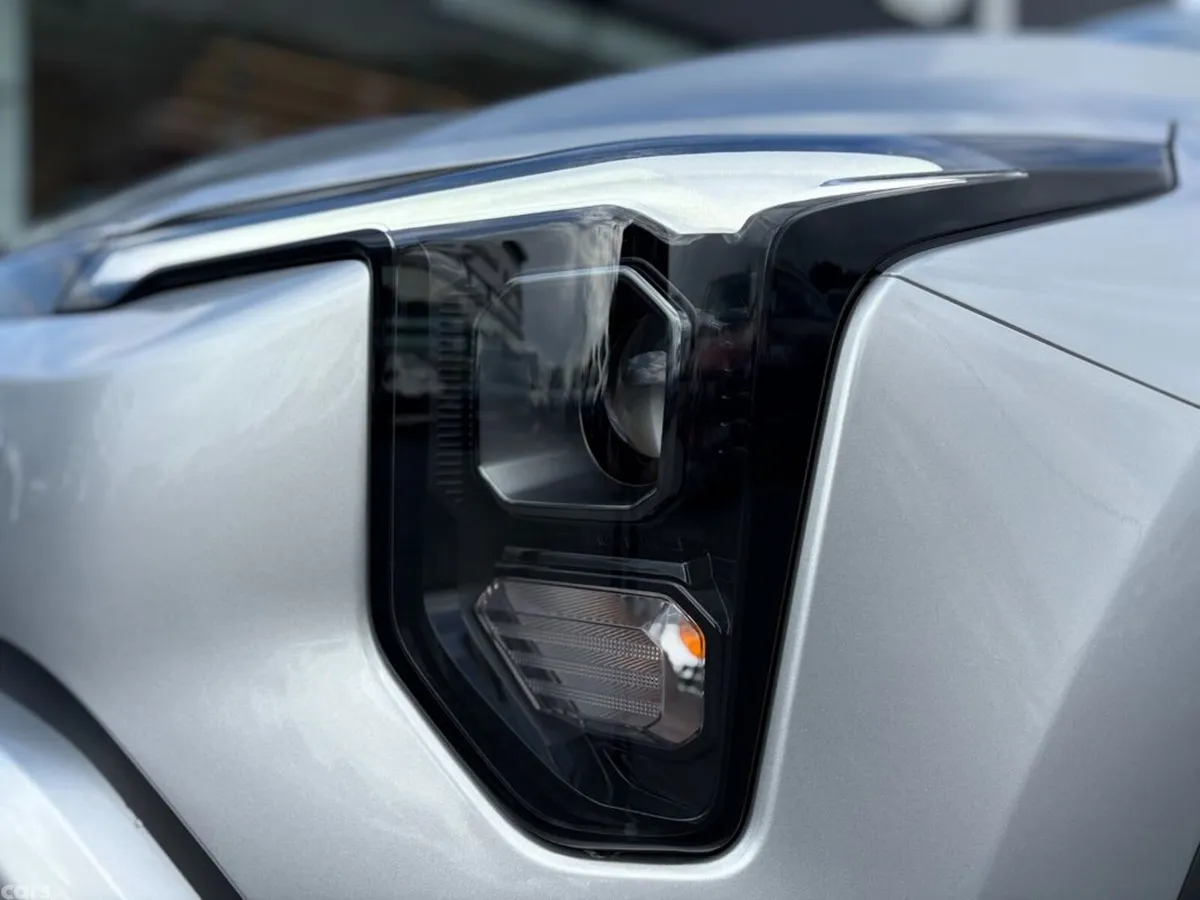 Kia Stonic Hatchback, Petrol, 2027, Silver