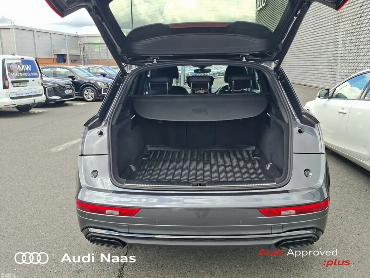 Audi Q5 SUV, Diesel, 2023, Grey