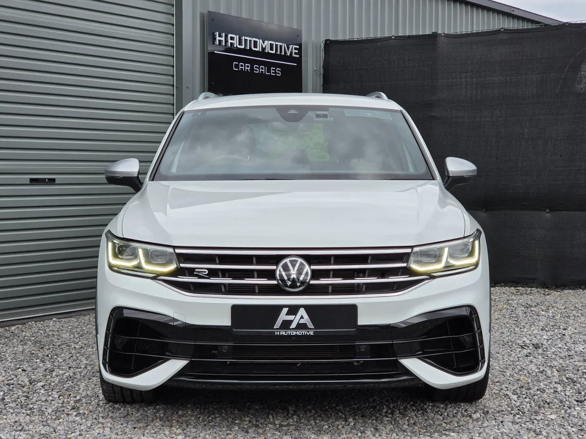 Volkswagen Tiguan SUV, Petrol, 2022, White