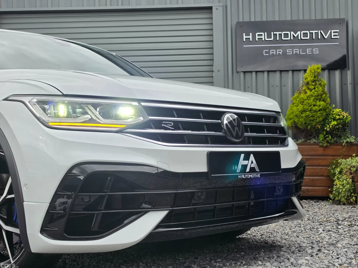 Volkswagen Tiguan SUV, Petrol, 2022, White