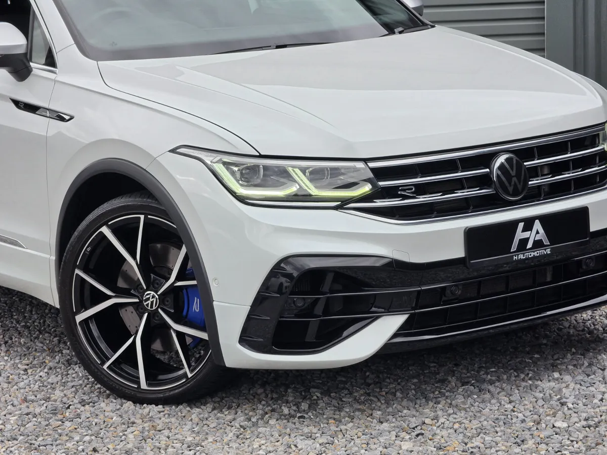 Volkswagen Tiguan SUV, Petrol, 2022, White