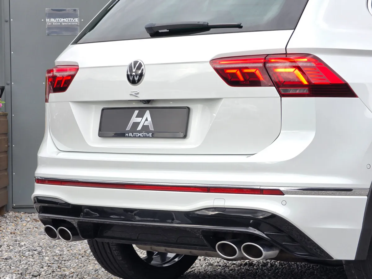 Volkswagen Tiguan SUV, Petrol, 2022, White
