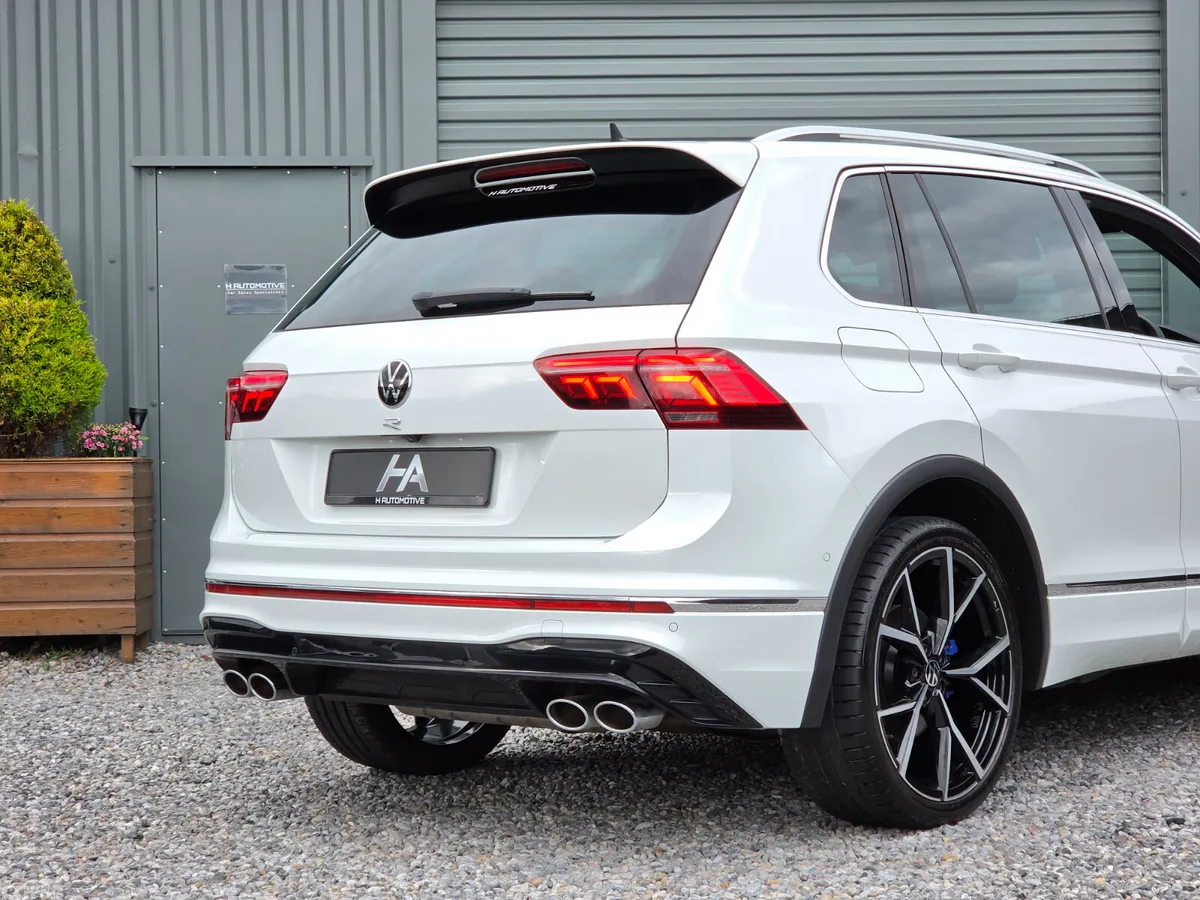 Volkswagen Tiguan SUV, Petrol, 2022, White