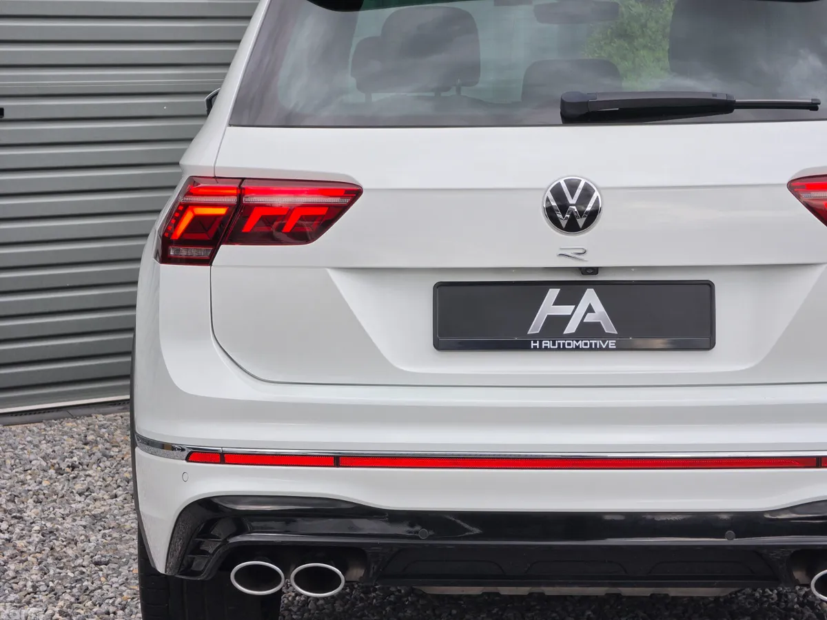 Volkswagen Tiguan SUV, Petrol, 2022, White