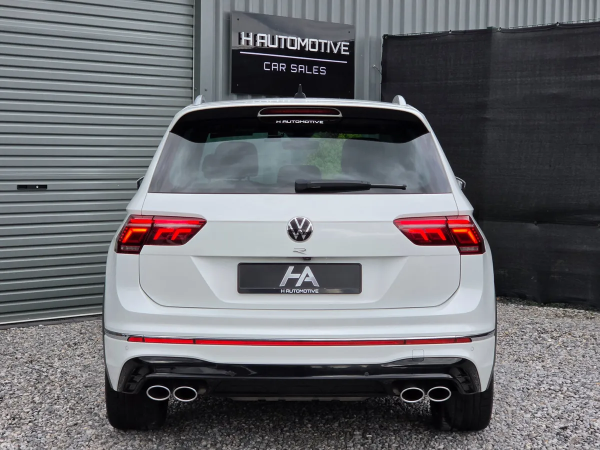 Volkswagen Tiguan SUV, Petrol, 2022, White