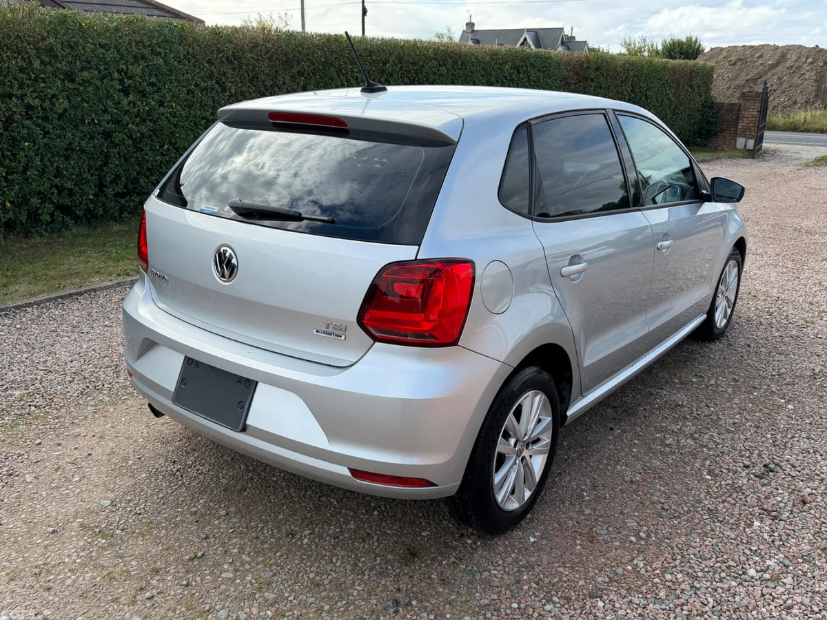 Volkswagen Polo Hatchback, Petrol, 2017, Silver