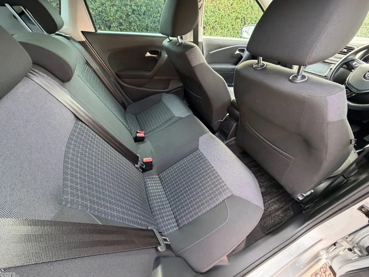 Volkswagen Polo Hatchback, Petrol, 2017, Silver