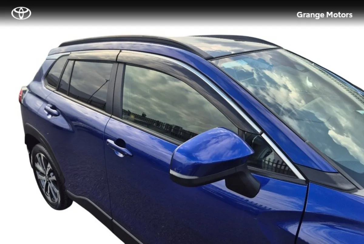 Toyota Corolla Cross Hatchback, Petrol Hybrid, 2024, Blue