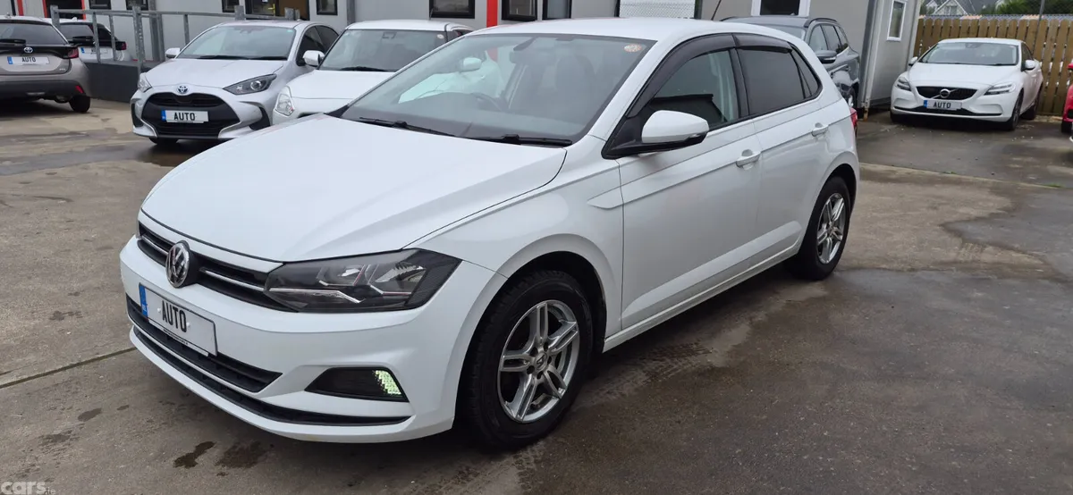 Volkswagen Polo Hatchback, Petrol, 2018, White
