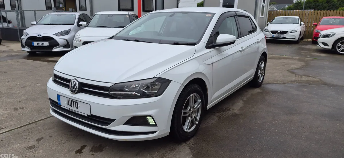 Volkswagen Polo Hatchback, Petrol, 2018, White