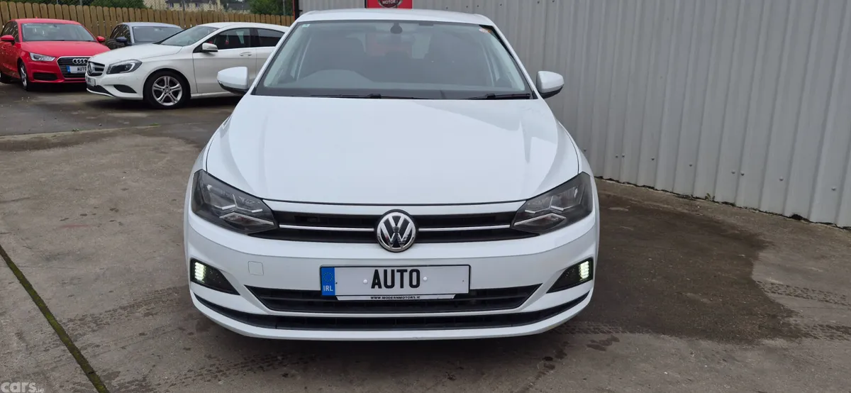 Volkswagen Polo Hatchback, Petrol, 2018, White