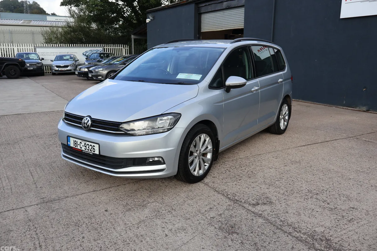 Volkswagen Touran MPV, Diesel, 2018, Grey