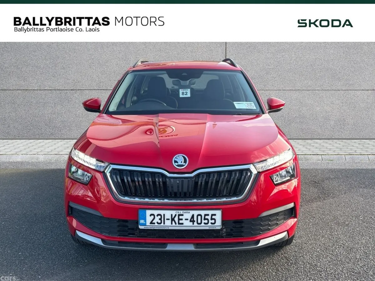 Skoda Kamiq Hatchback, Petrol, 2023, Red