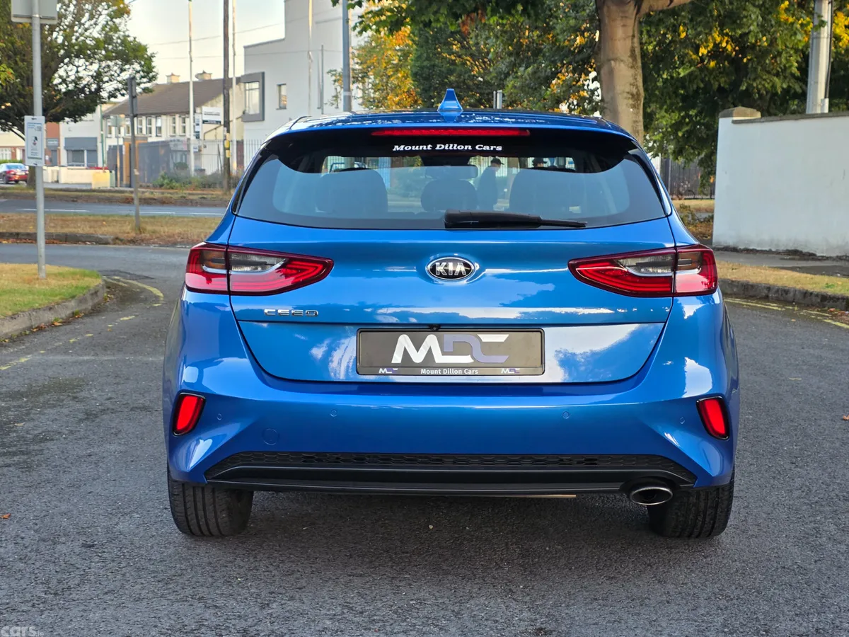 Kia Ceed Hatchback, Petrol, 2018, Blue