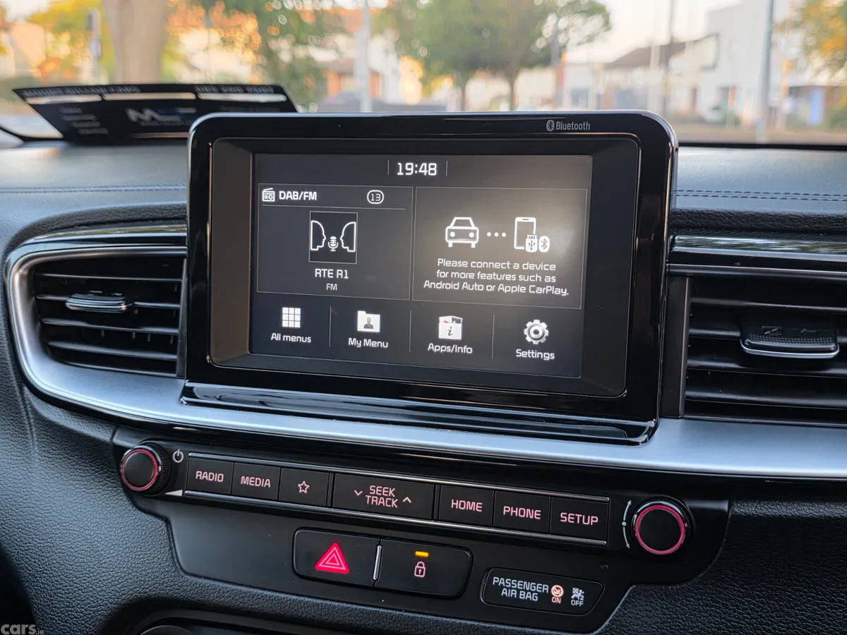 Kia Ceed Hatchback, Petrol, 2018, Blue