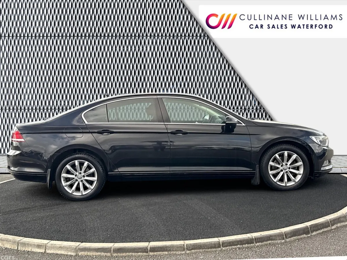 Volkswagen Passat Saloon, Diesel, 2018, Black