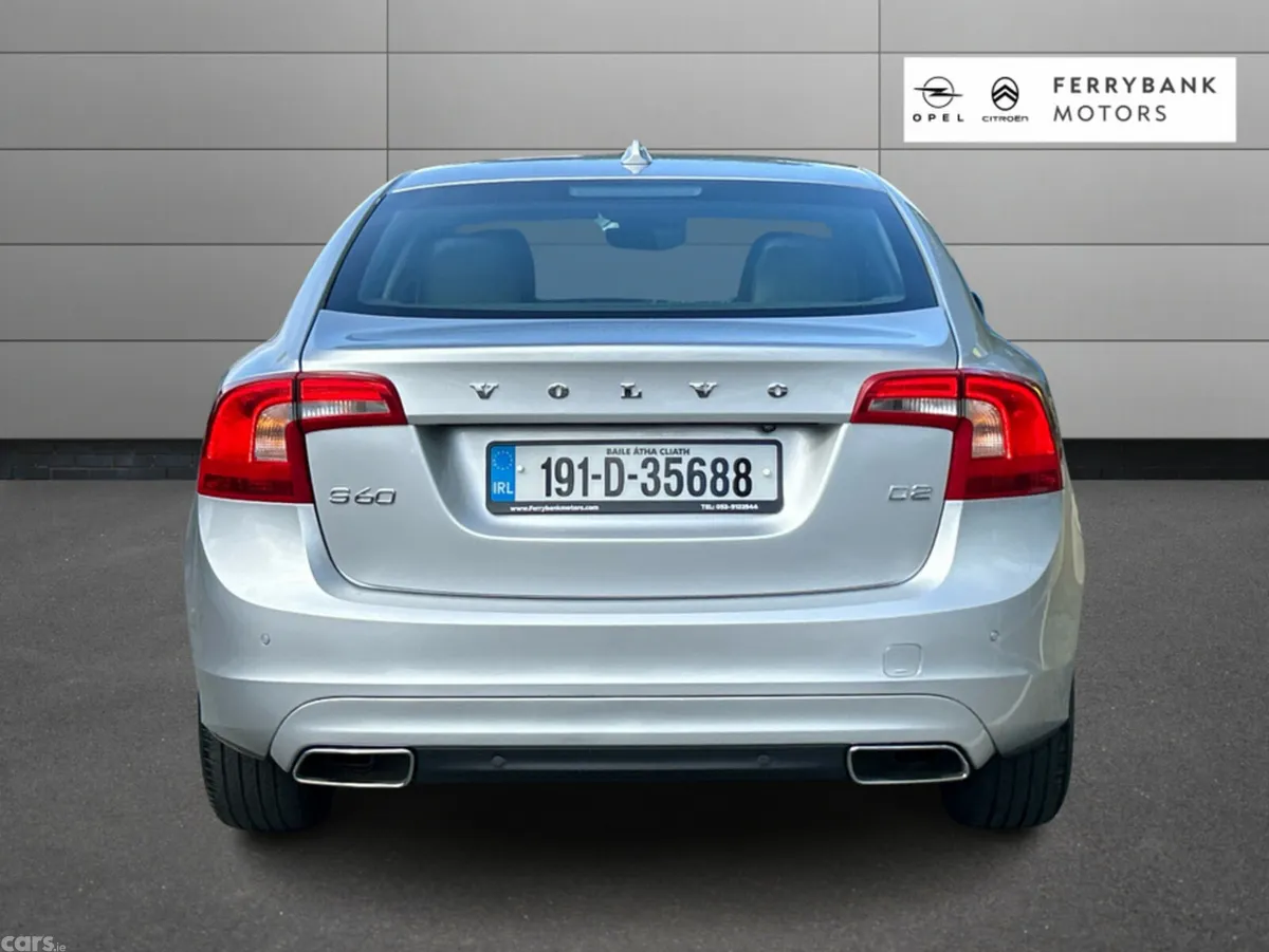 Volvo S60 Saloon, Diesel, 2019, Grey