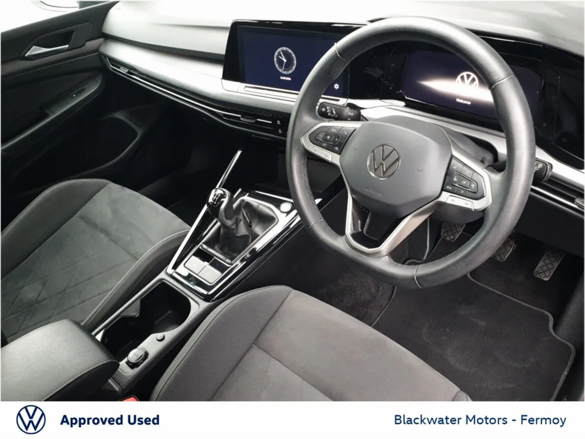Volkswagen Golf Estate, Diesel, 2024, Blue