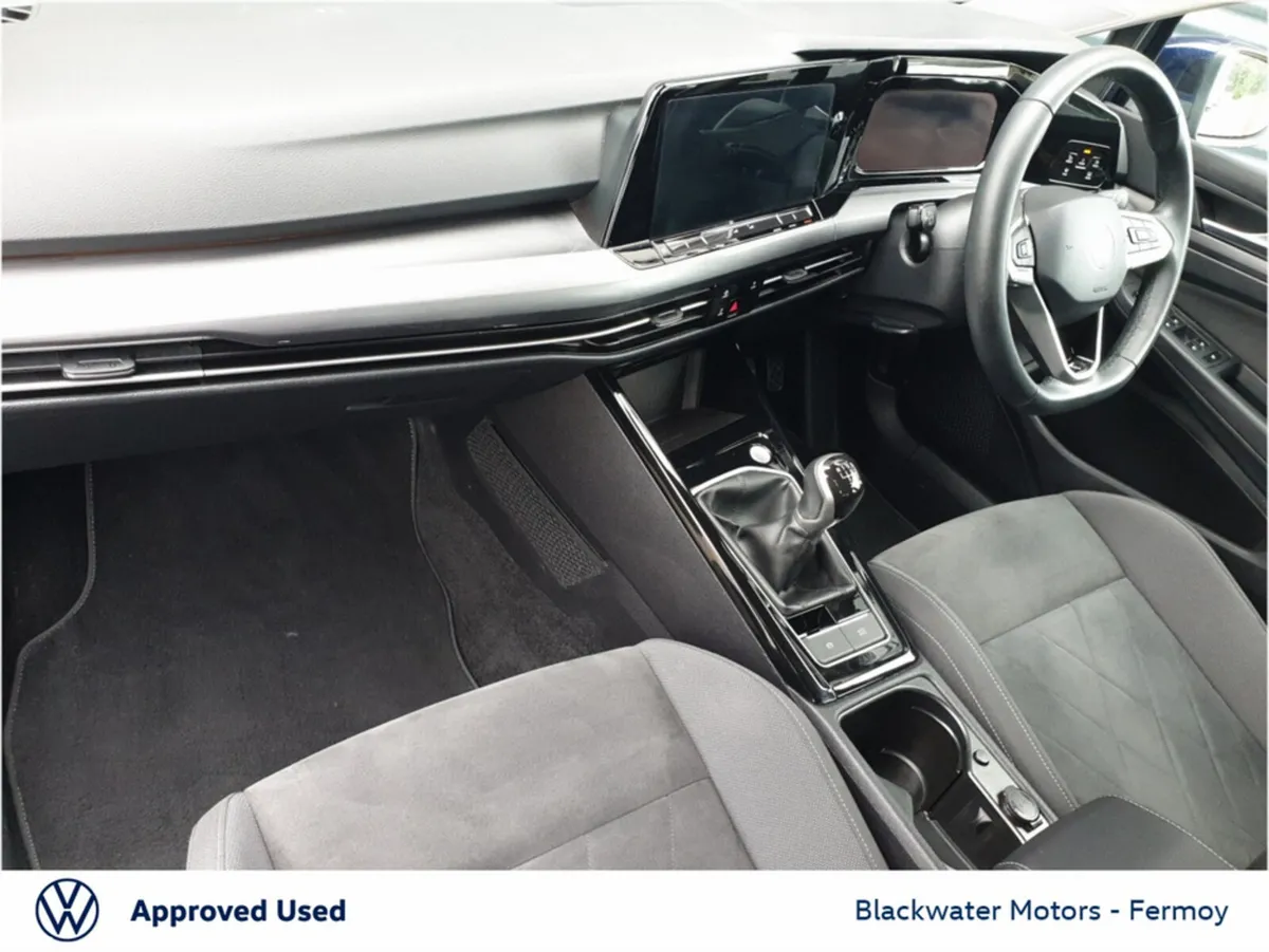 Volkswagen Golf Estate, Diesel, 2024, Blue