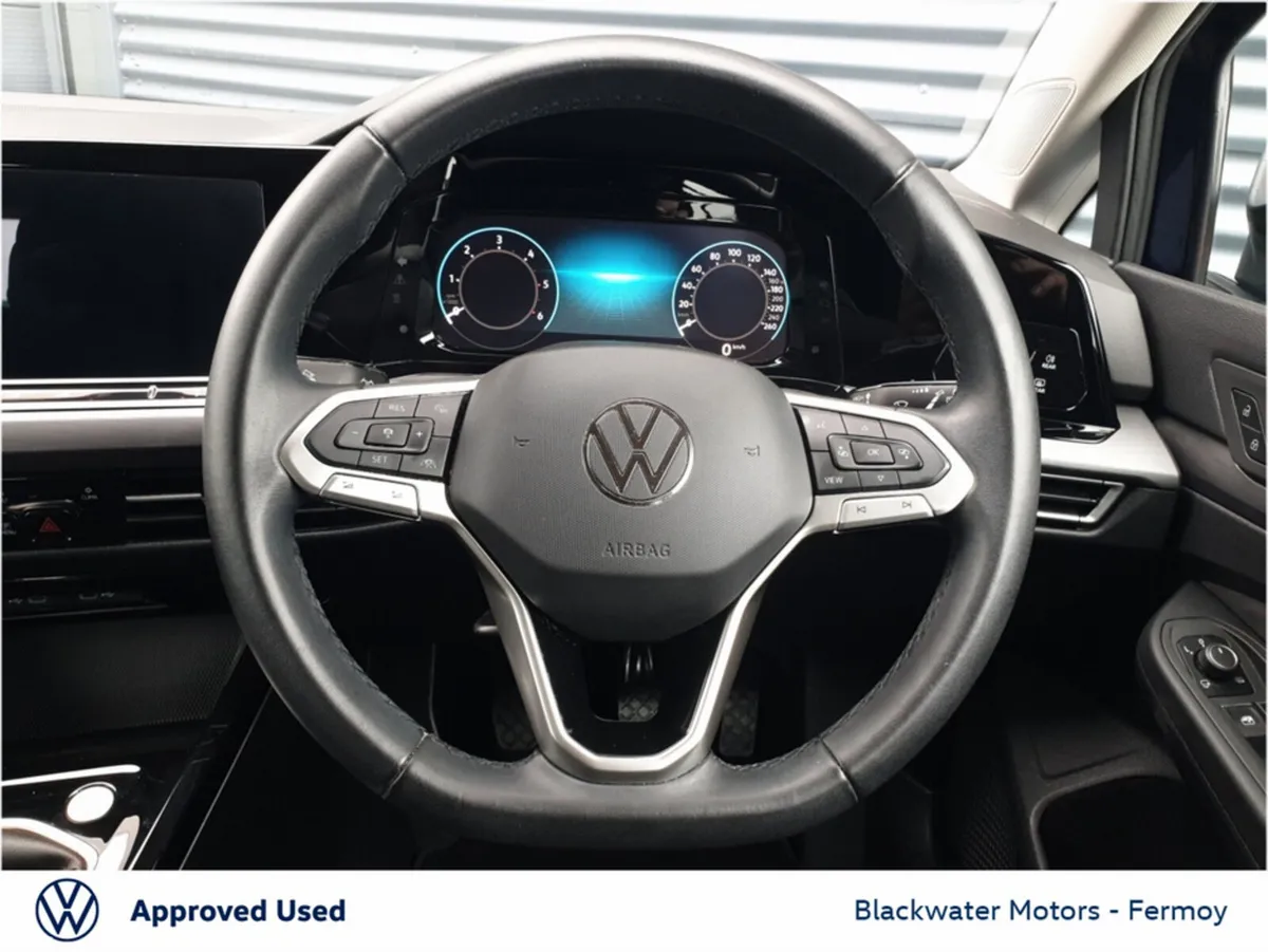 Volkswagen Golf Estate, Diesel, 2024, Blue