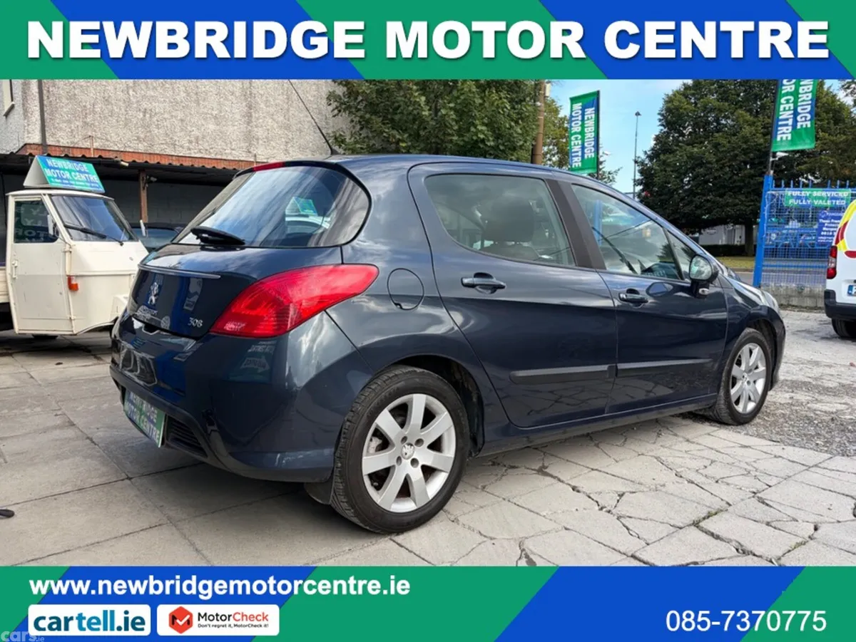 Peugeot 308 Hatchback, Diesel, 2013, Blue