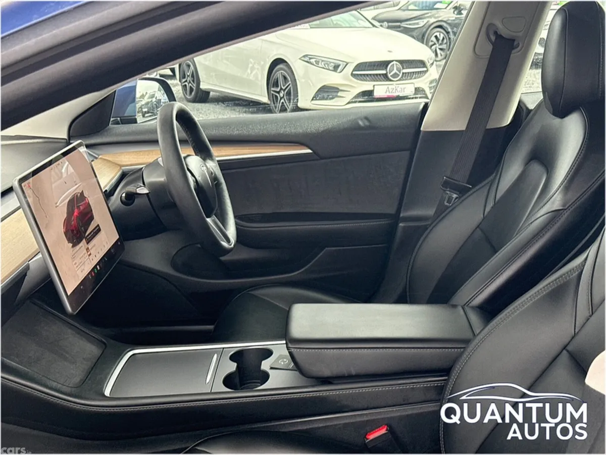 Tesla Model 3 Saloon, Electric, 2023, Blue