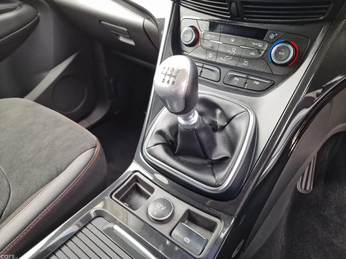 Ford Kuga SUV, Diesel, 2018, White