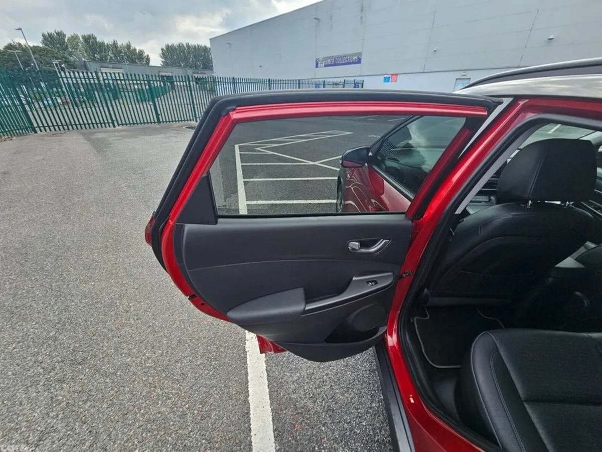 Hyundai KONA MPV, Electric, 2019, Red