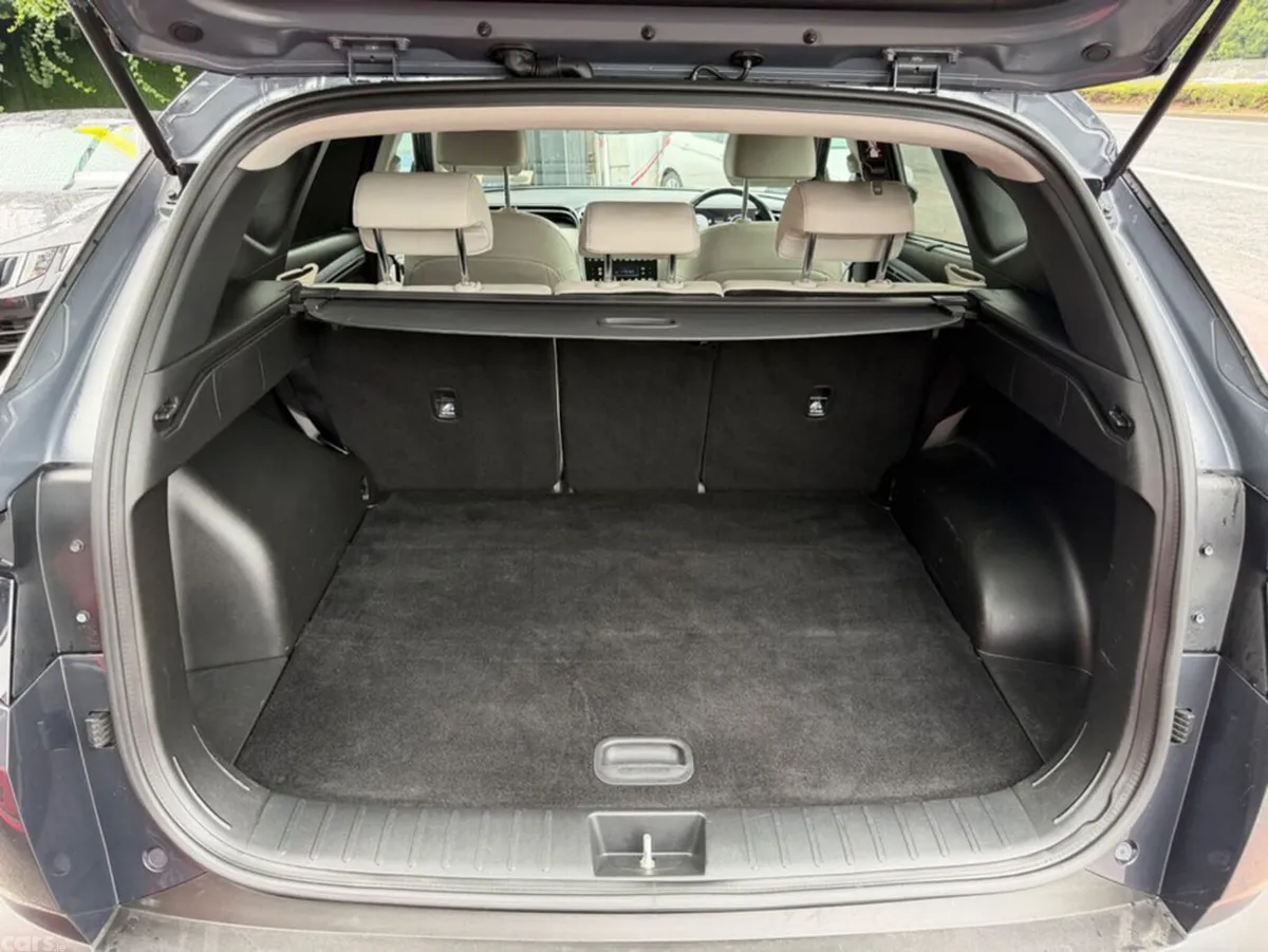 Hyundai Tucson MPV, Diesel, 2021, Grey