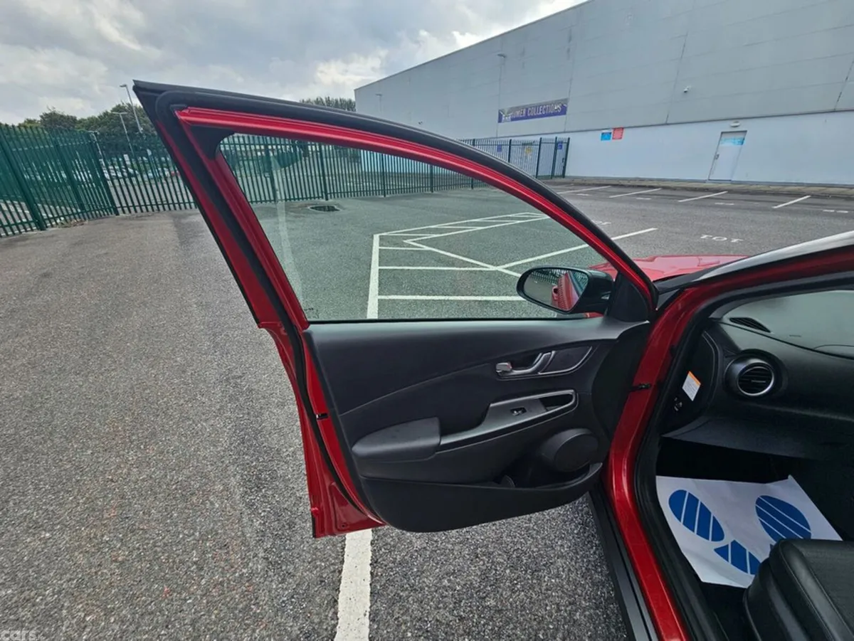 Hyundai KONA MPV, Electric, 2019, Red