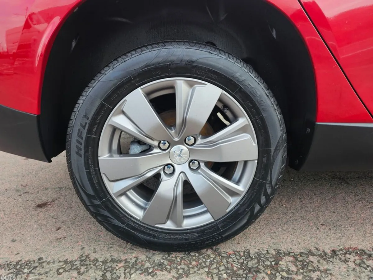 Peugeot 2008 Estate, Petrol, 2018, Red