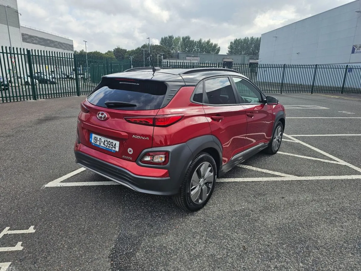 Hyundai KONA MPV, Electric, 2019, Red