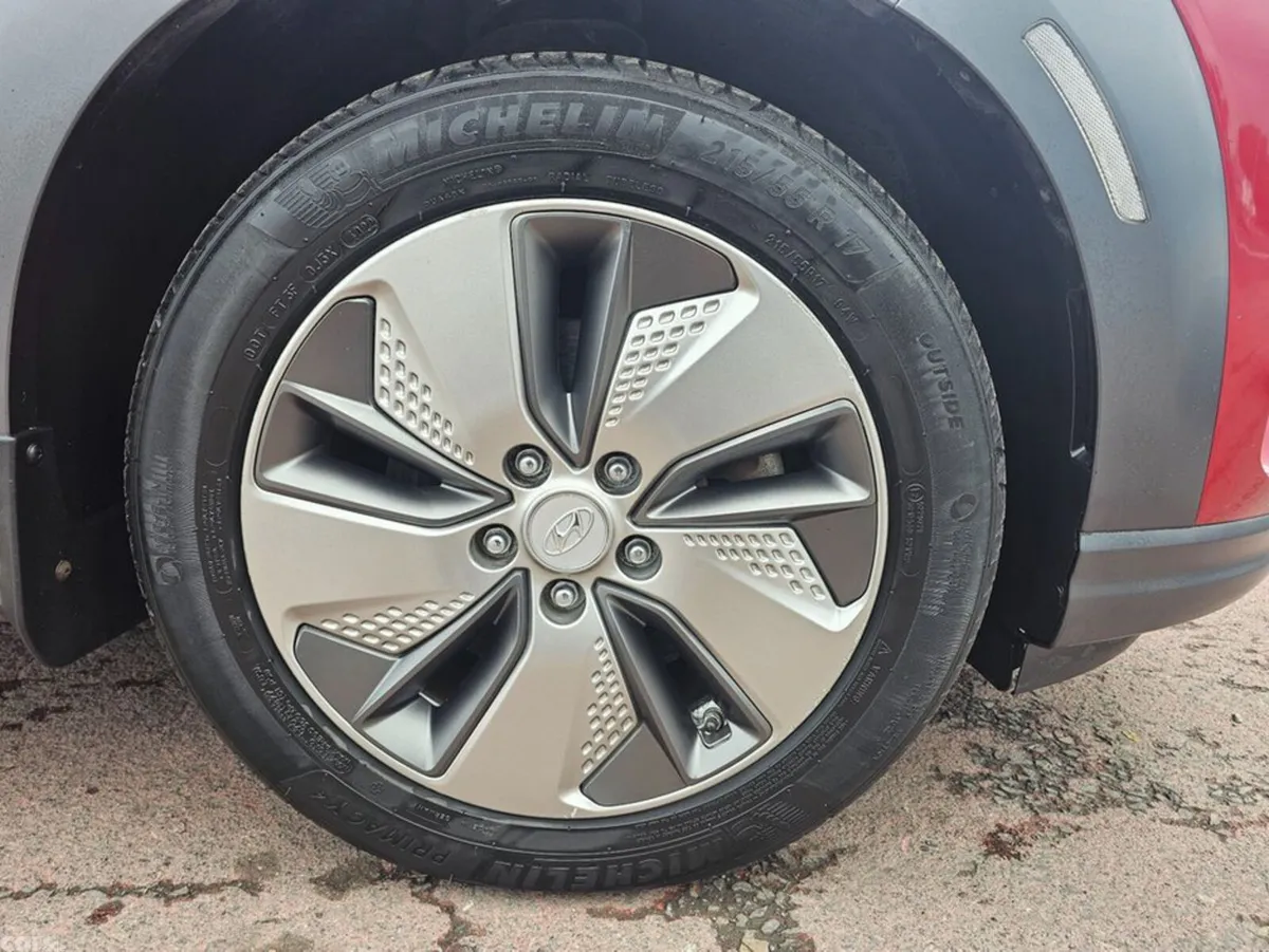 Hyundai KONA MPV, Electric, 2019, Red