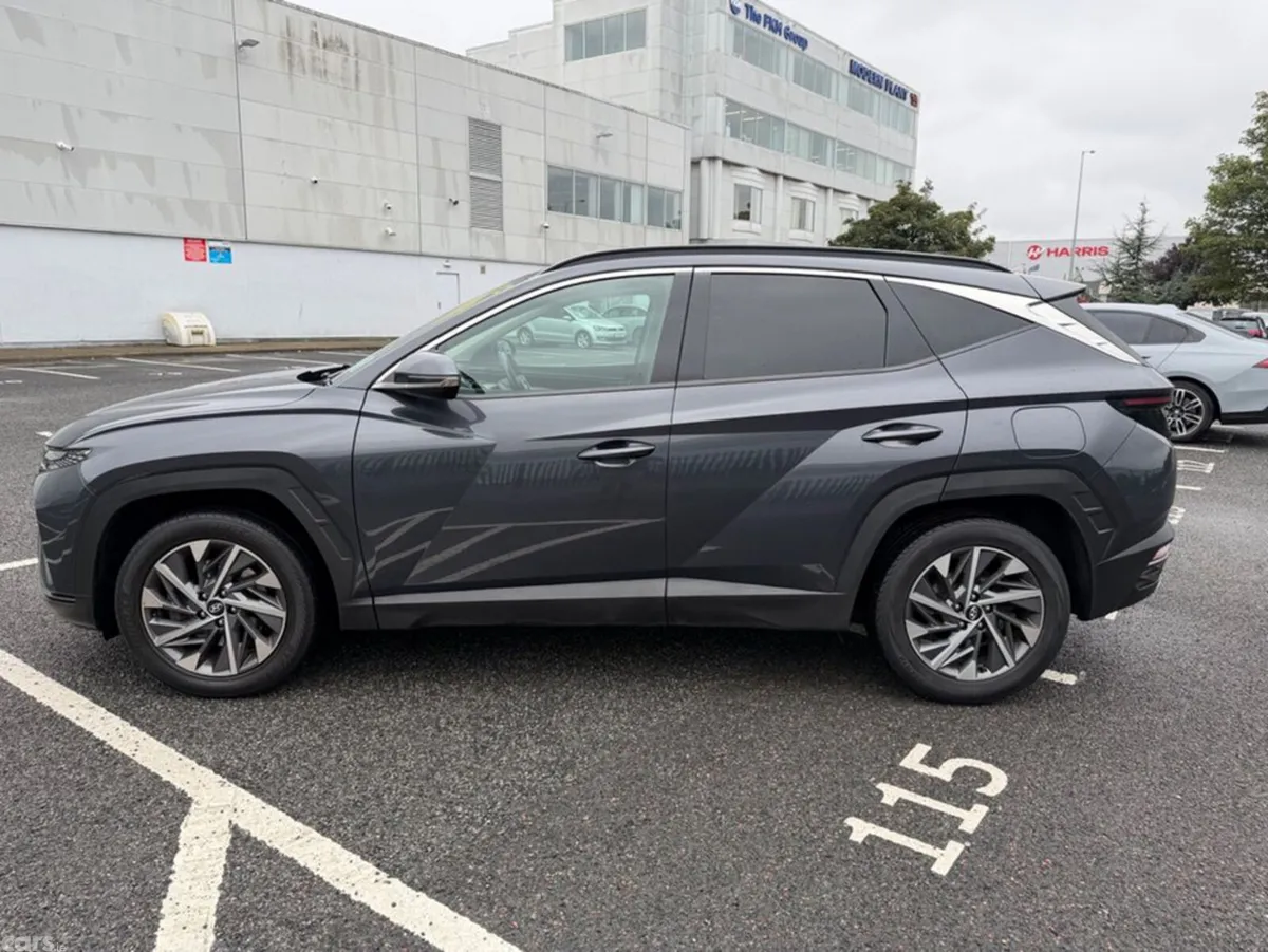 Hyundai Tucson MPV, Diesel, 2021, Grey