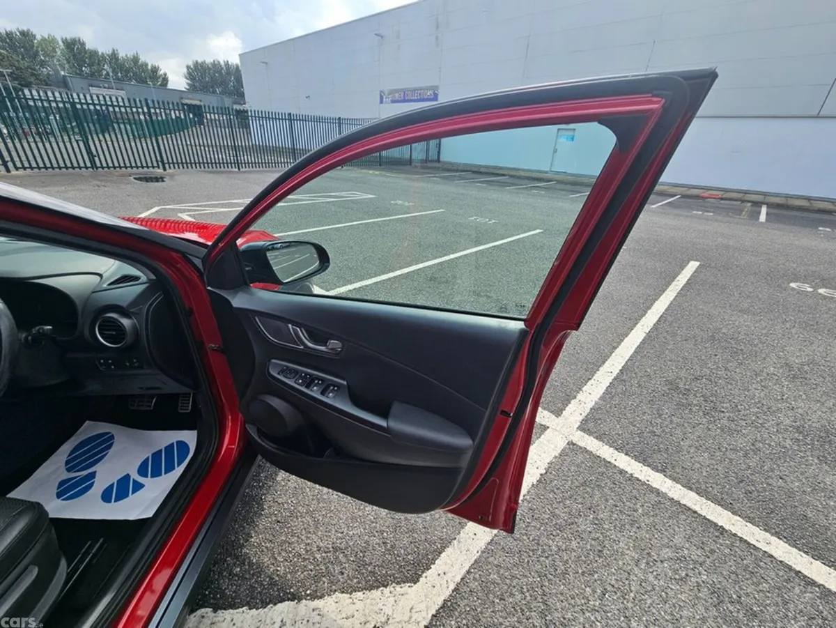 Hyundai KONA MPV, Electric, 2019, Red