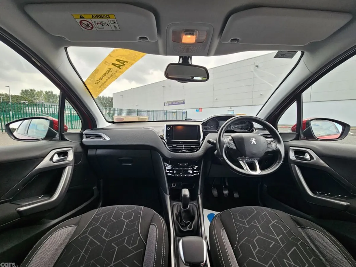 Peugeot 2008 Estate, Petrol, 2018, Red